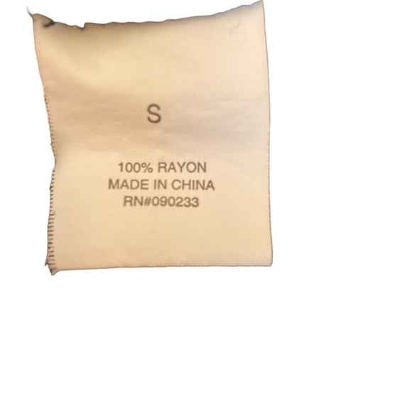 Kendall & Kylie off the shoulder black & white crop top. Celestial print. - Picture 4 of 6